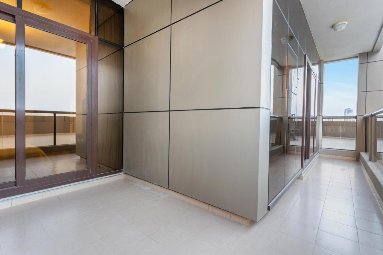 Live Spacious 3Br Apartment All En Suite & Balcony Dubai Exteriör bild