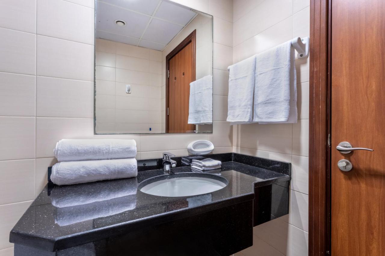 Live Spacious 3Br Apartment All En Suite & Balcony Dubai Exteriör bild