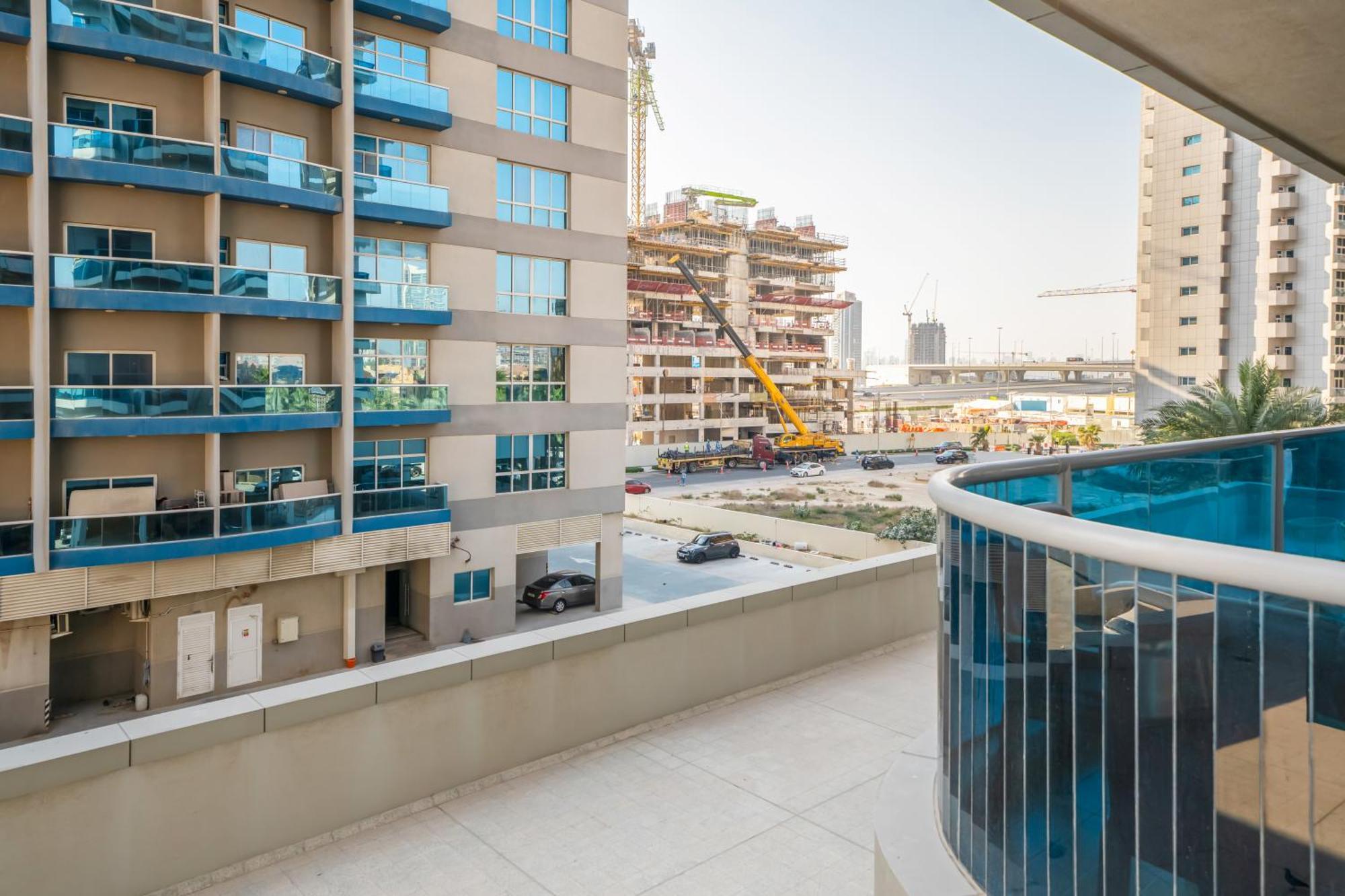 Live Spacious 3Br Apartment All En Suite & Balcony Dubai Exteriör bild